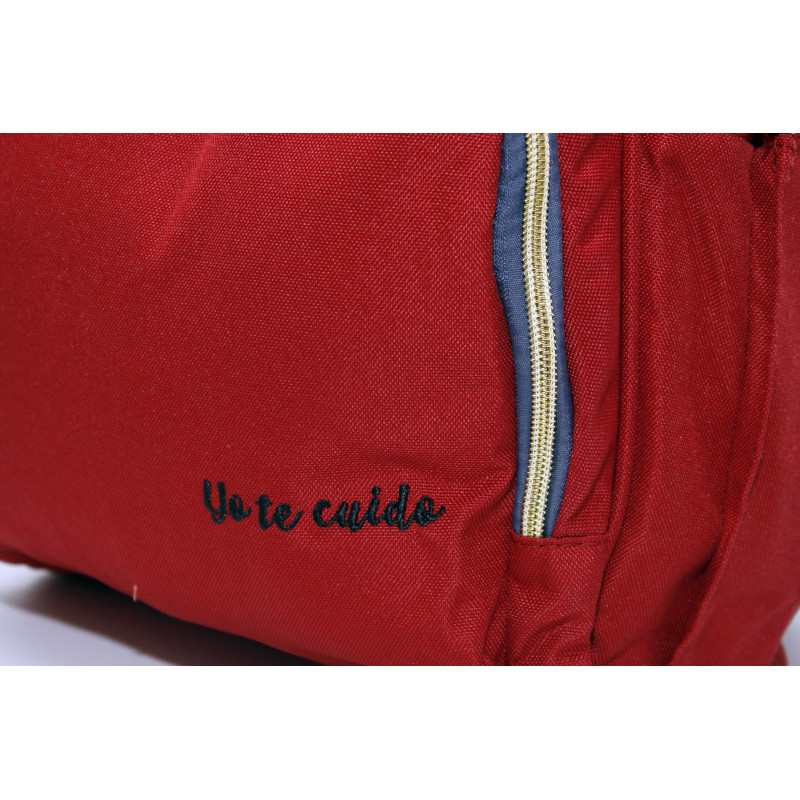 MOCHILA BURDEOS "YO TE CUIDO"